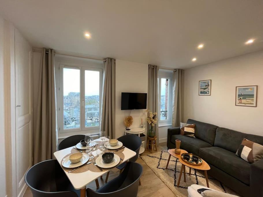 Ferienwohnung Le Bellevue Granville Exterior foto